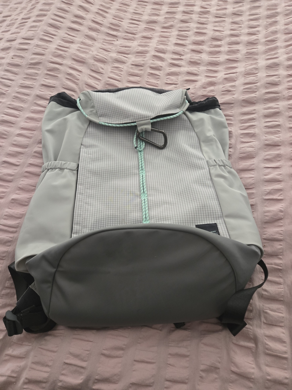 Lululemon Grey & Mint 21L Front Clip Back Pack